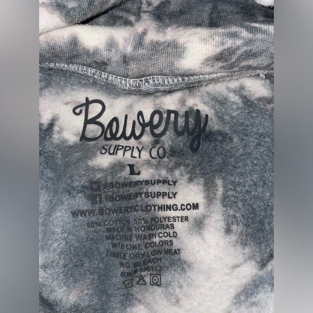 Gray and White Tie Dye Hoodie - Picture 4 of 5